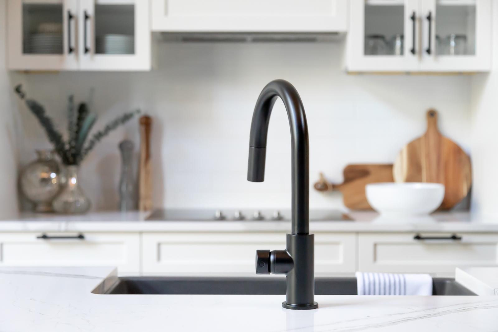 Falcon Lake Interior Design